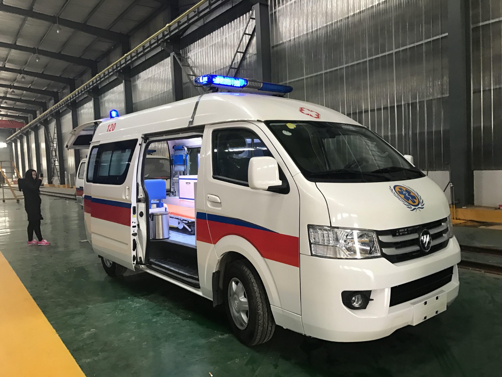 曲城市救护车转院
